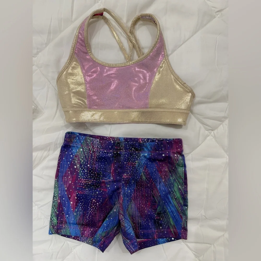 Danskin shorts/Justice reversible sports bra Activewear bundle